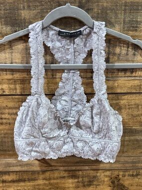 Signature8 Lace Racerback Bralette in Pale Lavender Gray